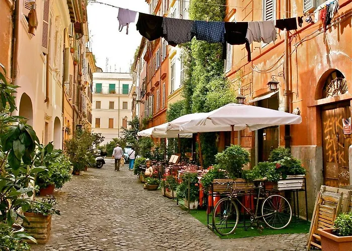 Panoramic Castle Apt Trastevere